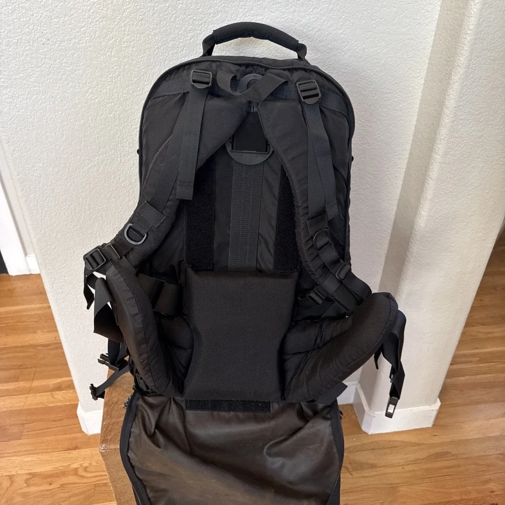 Lowepro Super Trekker Camera Backpack‎ Large Pro DSLR Travel Bag
